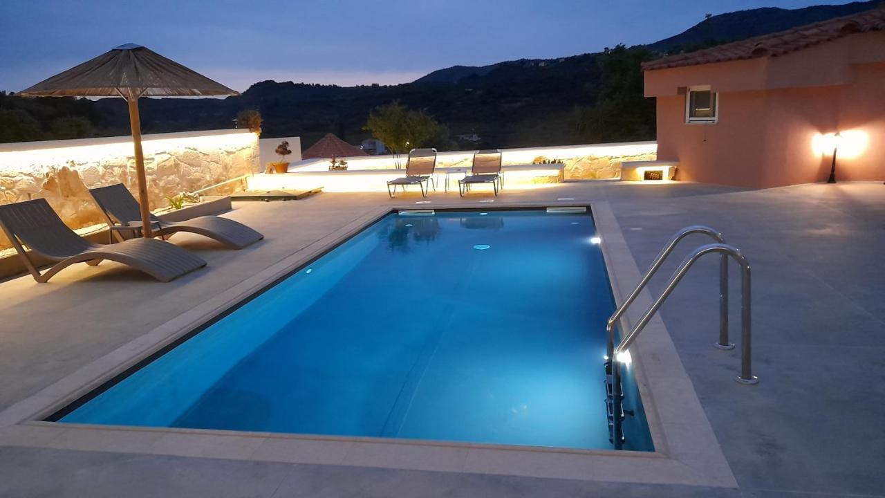 Georgioupoli Studio 2 With A Pool And Lake Views Exterior photo