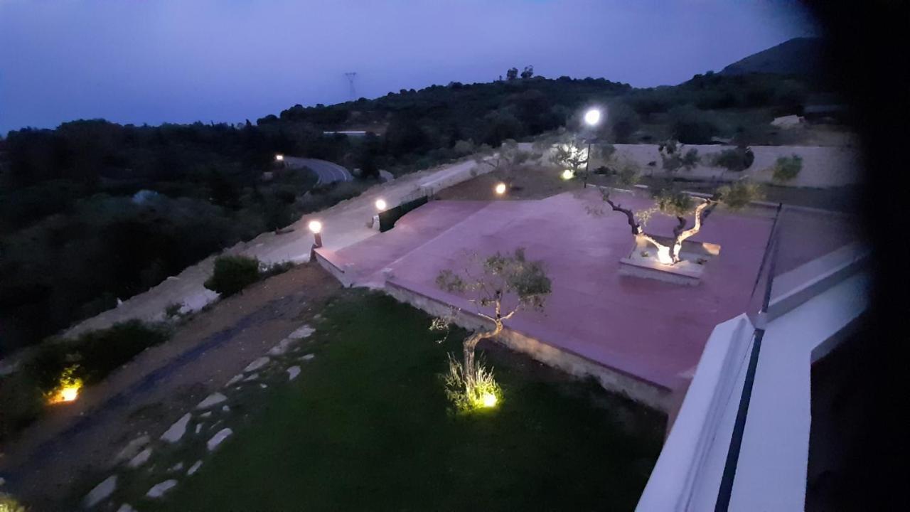 Georgioupoli Studio 2 With A Pool And Lake Views Exterior photo